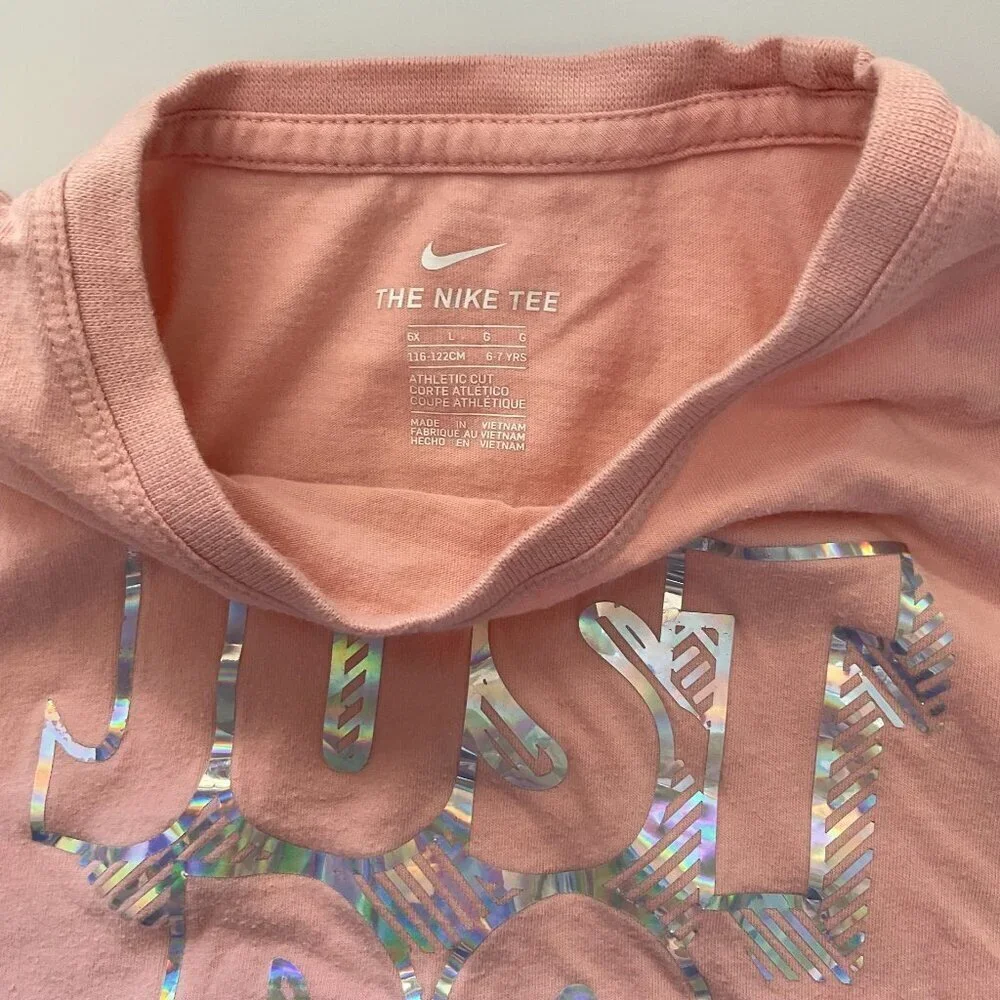 NIKE ATHLETIC CUT THE NIKE TEE SHIRT